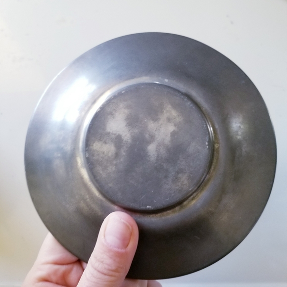 Vintage aged Silver saucer plate candle holder - Picture 4 of 4